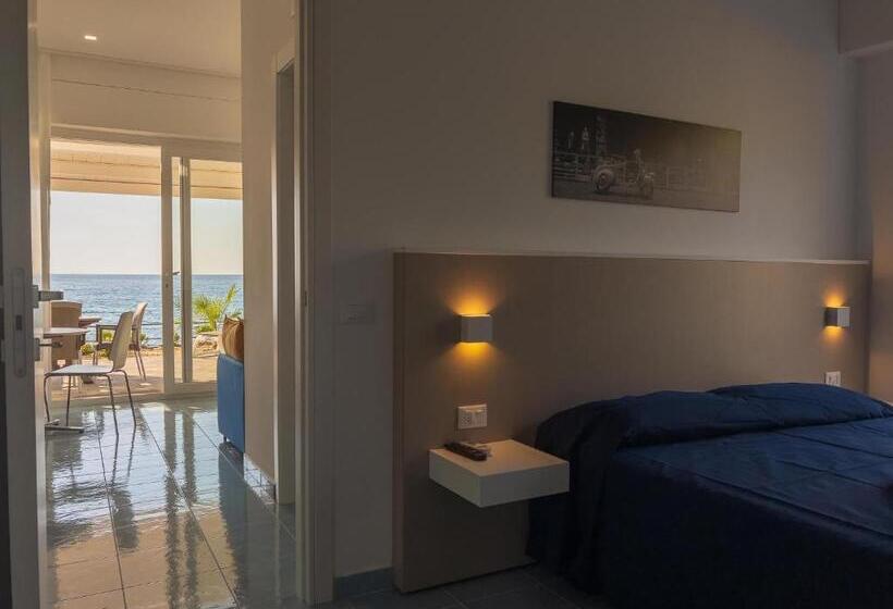 디럭스 스위트 바다 전망, Pietre Bianche