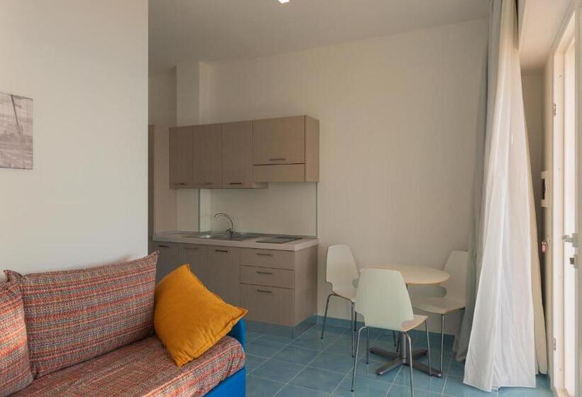 디럭스 스위트 바다 전망, Pietre Bianche