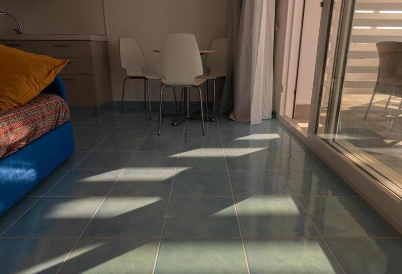 디럭스 스위트 바다 전망, Pietre Bianche