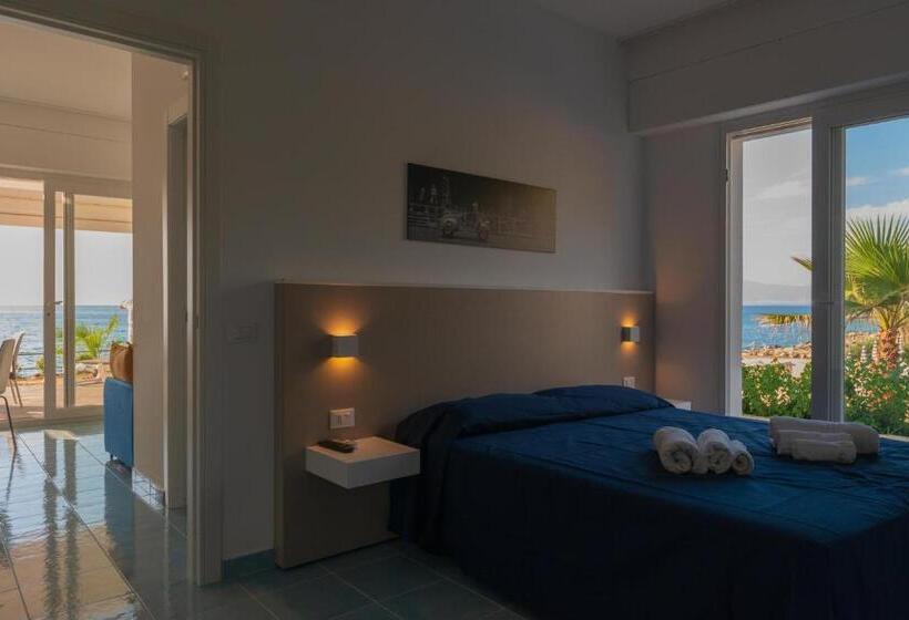 디럭스 스위트 바다 전망, Pietre Bianche