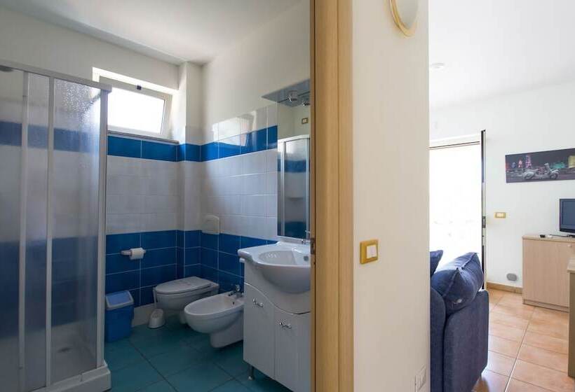 침실 1개 바다 전망 아파트, Pietre Bianche