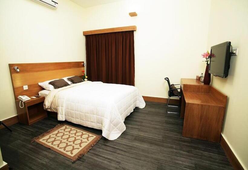 اتاق استاندارد, Richmond Hotel & Suites