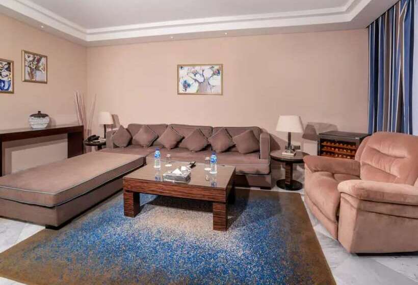 سوییت جونیور با چشم‌انداز دریا, Ghazala Luxury Collection Alamein