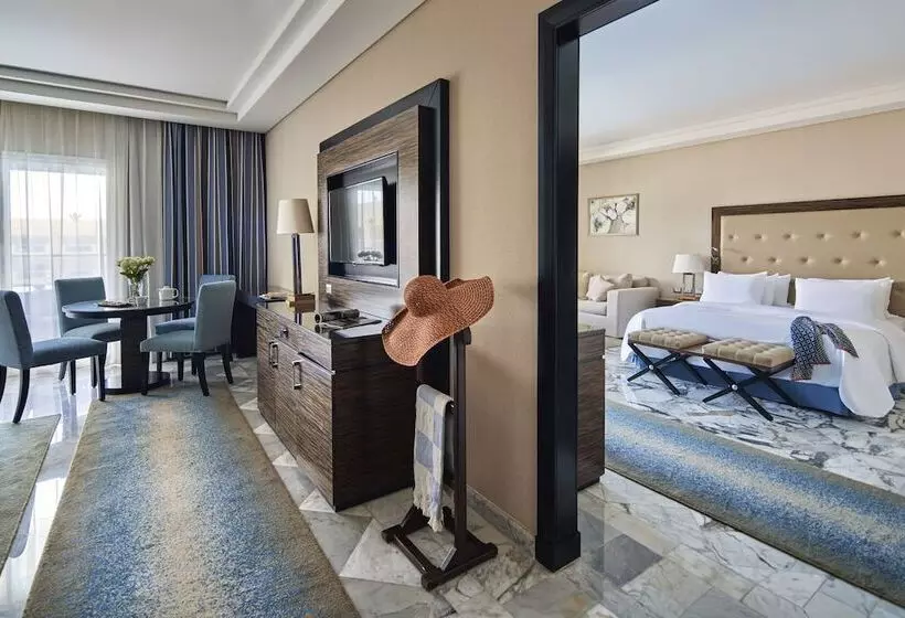 سوییت جونیور با چشمانداز دریا, Ghazala Luxury Collection Alamein