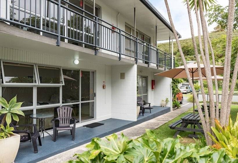 침실 1개 아파트, The Captains Motel