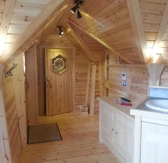 Chalet, Valsoyo