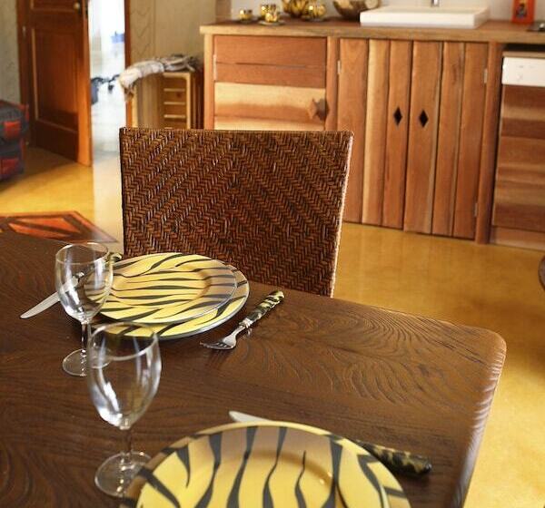 شقة غرفة واحدة, Valsoyo