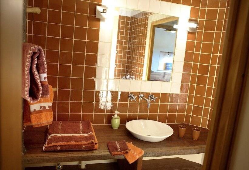 شقة غرفة واحدة, Valsoyo