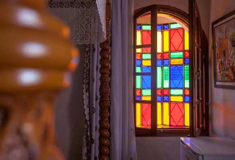 سوییت, Riad Alhambra