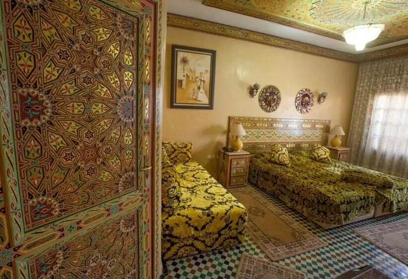 سوییت جونیور, Riad Alhambra