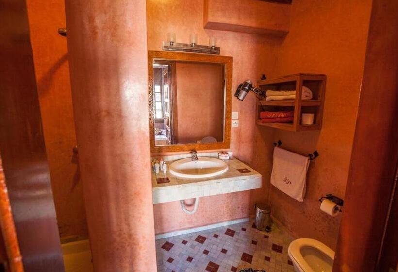 スタンダードルーム, Riad Alhambra