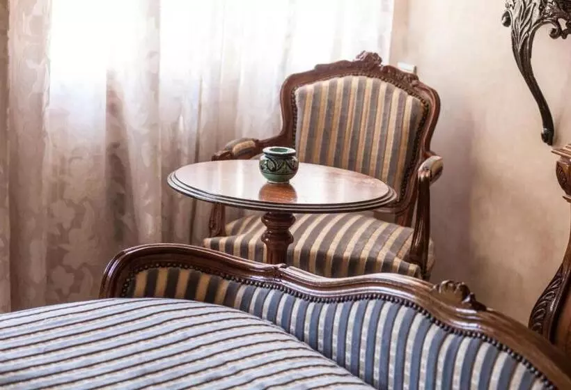 اتاق استاندارد, Riad Alhambra