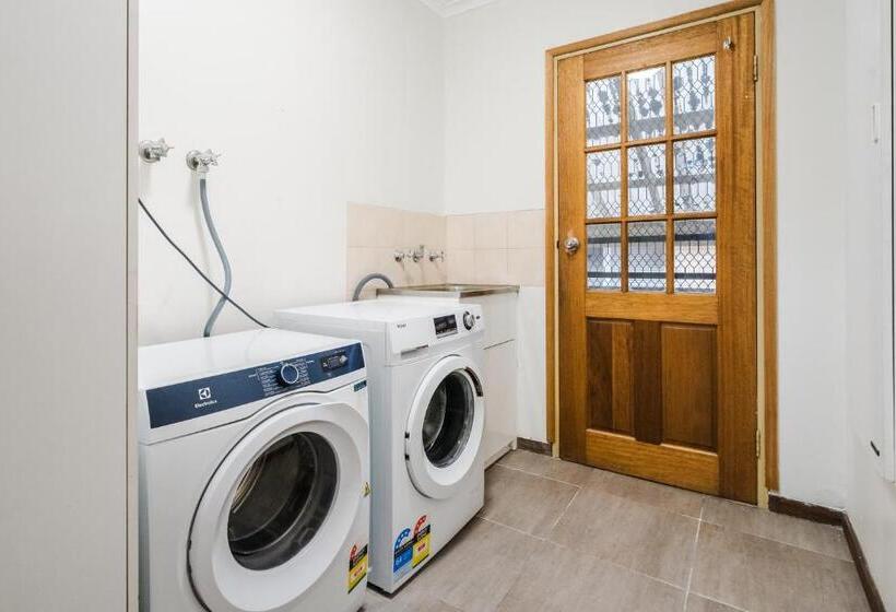 Апартаменты 2 Спальни, Yarra Valley Motel