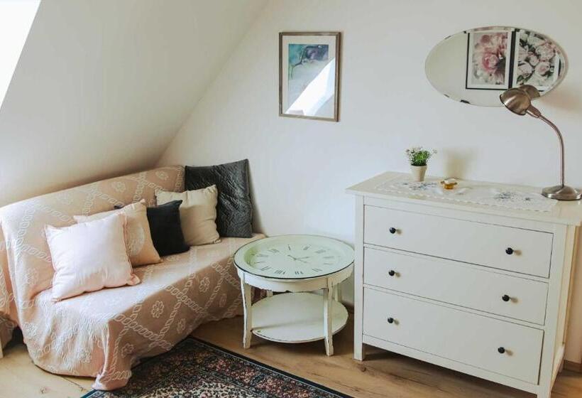 豪华房间, Amd Chalet