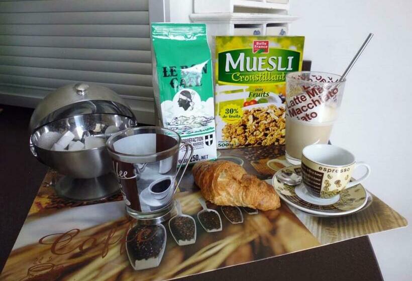 Номер Стандарт, Bed And Breakfast