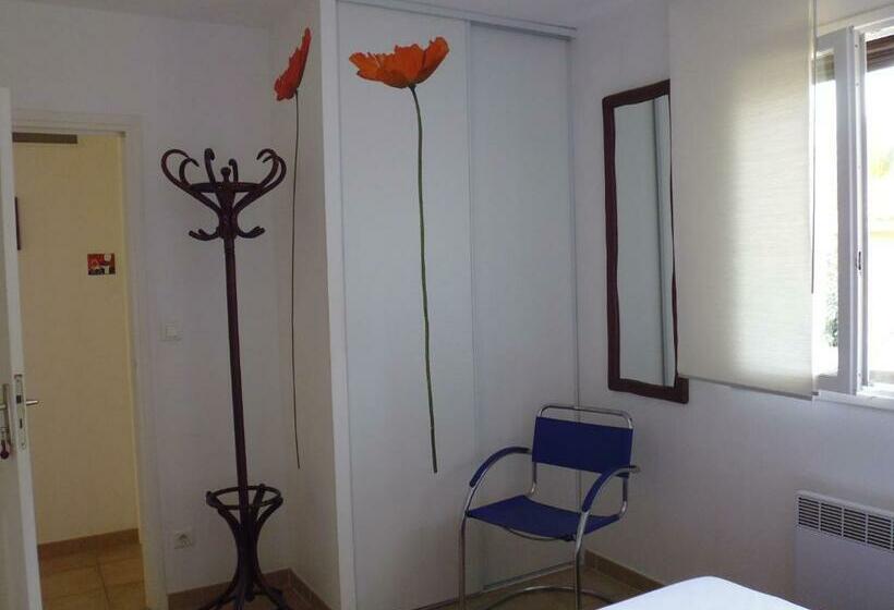 스탠다드 룸, Bed And Breakfast