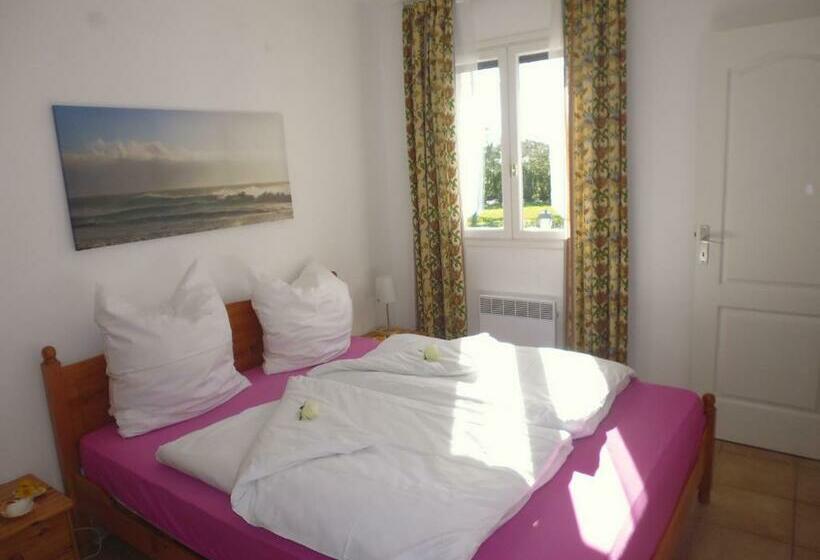 Номер Стандарт, Bed And Breakfast