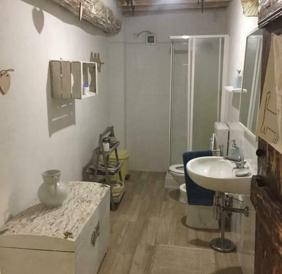 חדר סטנדרט לשלושה, Fattoria Amelia