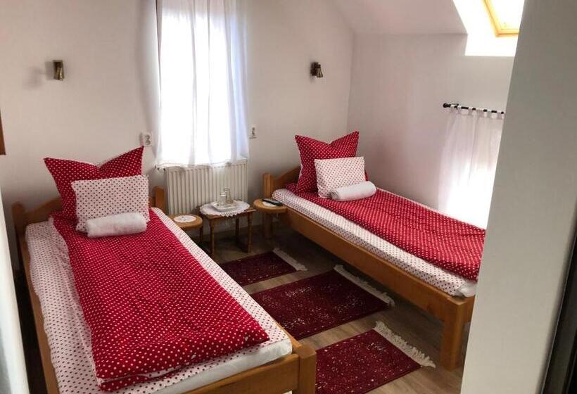 스탠다드 룸, Tünde Vendégház