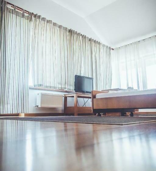 Номер Стандарт с Балконом, Casa Pescarilor