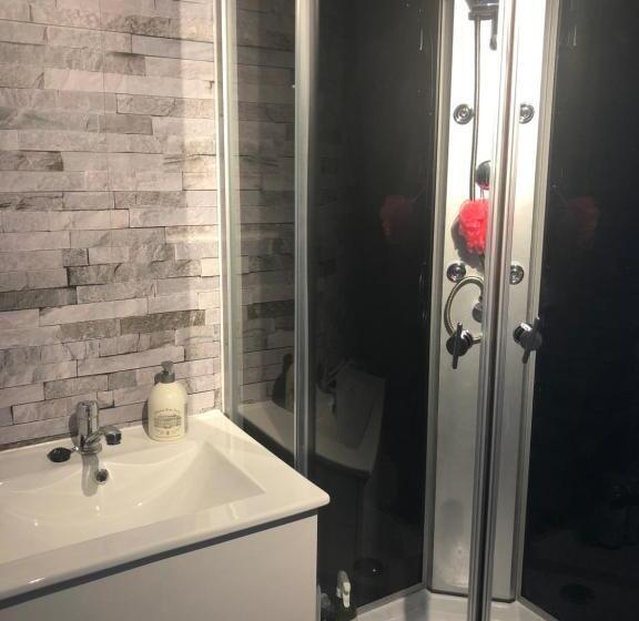 غرفة عائلية, Ancien Relais De Poste The Old Post Office