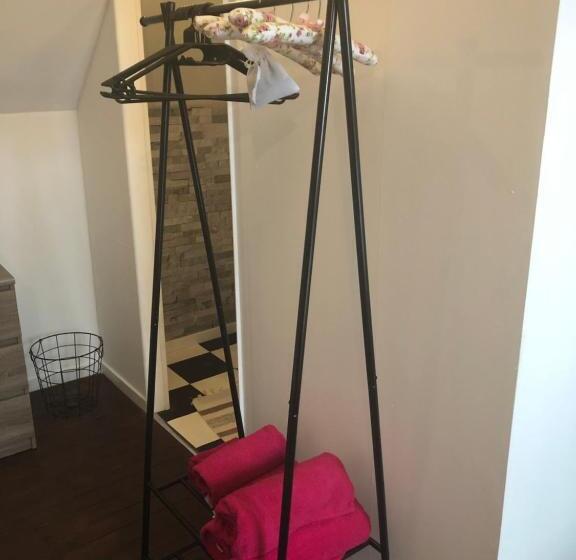 غرفة عائلية, Ancien Relais De Poste The Old Post Office