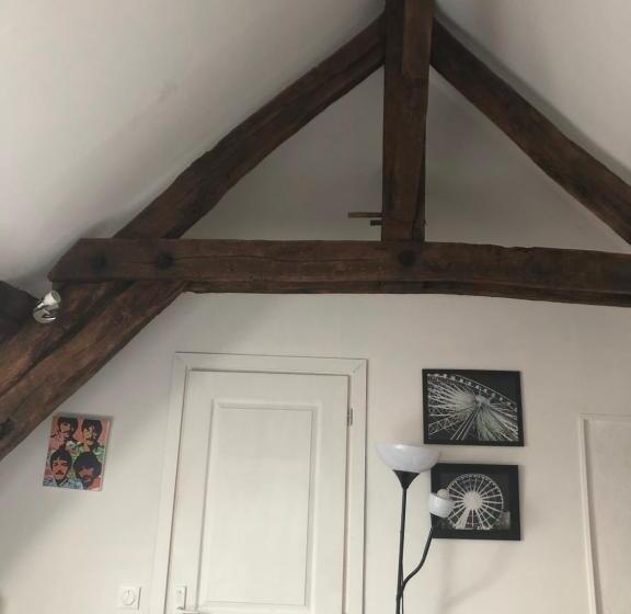 غرفة عائلية, Ancien Relais De Poste The Old Post Office