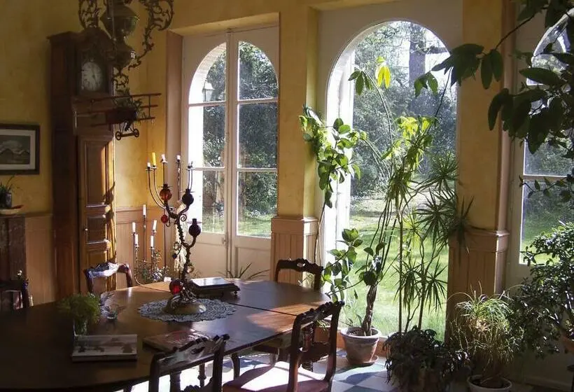 スタンダードルーム, Domaine De Las Planques
