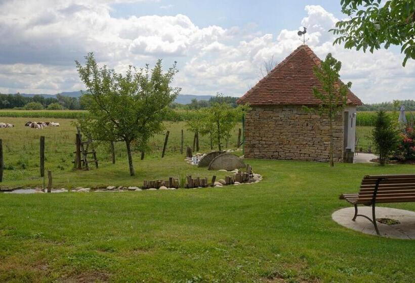 Номер Стандарт, Domaine Du Moulin De Jeanne