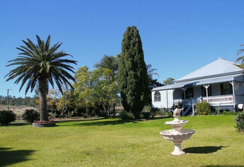 家庭间, Forest Lodge Highfields