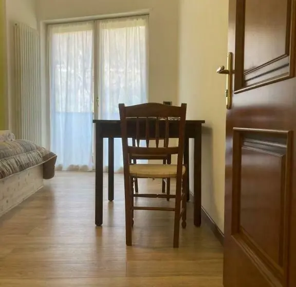 Pokój Czteroosobowy Standard, Lavini