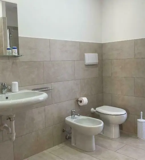 Pokój Czteroosobowy Standard, Lavini