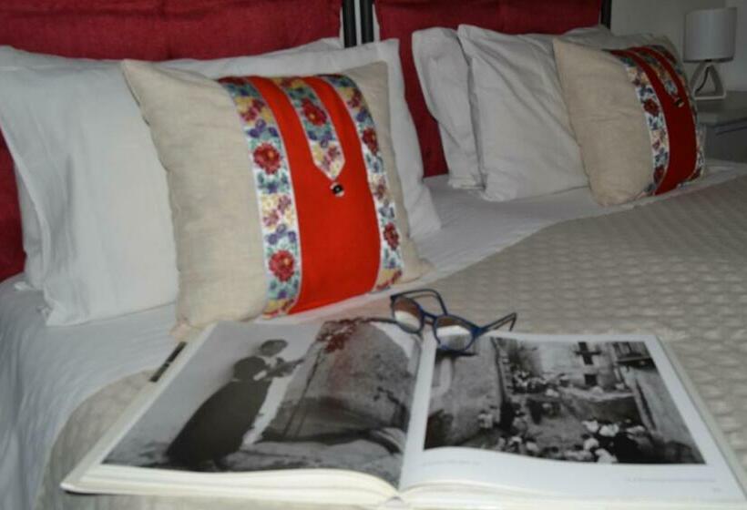 Номер Economy, Sa Corte Nova