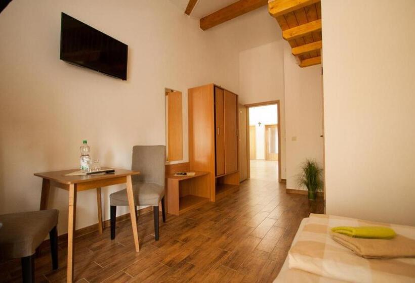 스탠다드 룸, Pension Diener