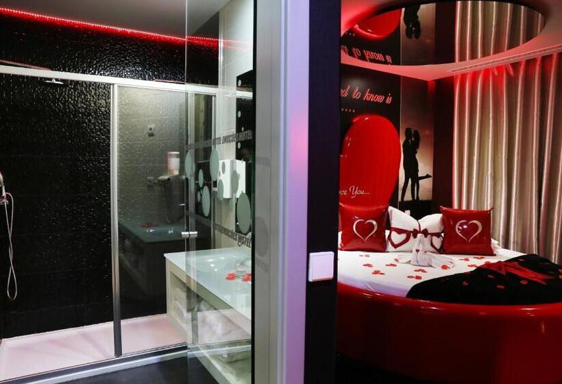 اتاق استاندارد, Motel Emoções
