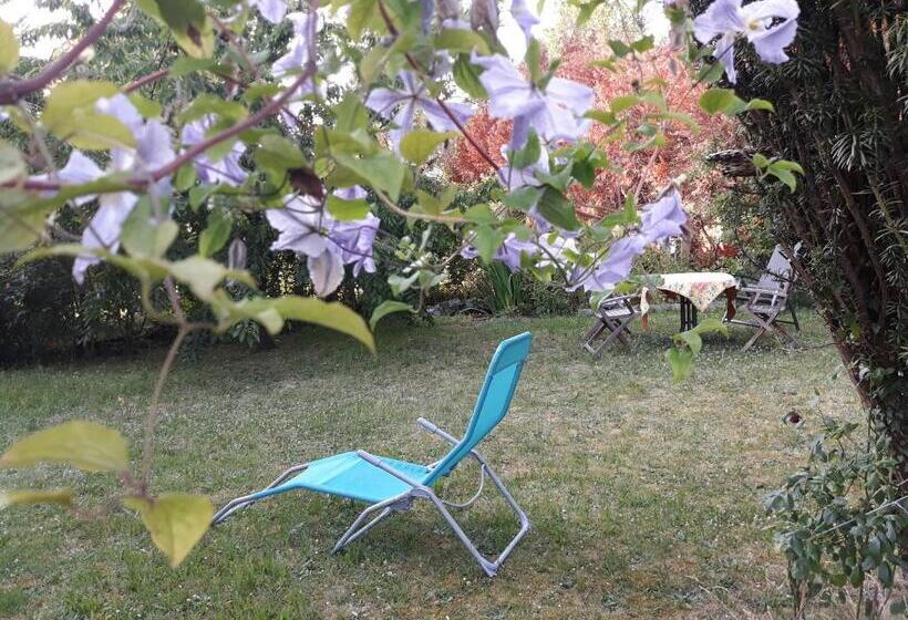 豪华单人间, Bed Vue Sur Vallée De La Meuse Namur