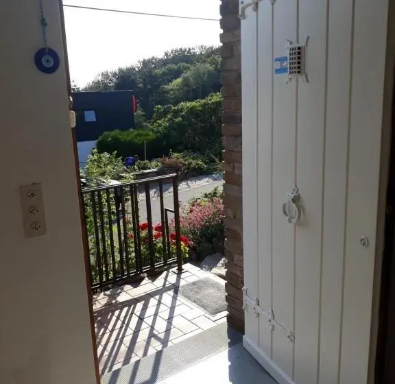 Standard-huone Puutarhanäkymä, Bed Vue Sur Vallée De La Meuse Namur