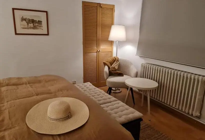 Villa 1 Makuuhuone, Bed Vue Sur Vallée De La Meuse Namur