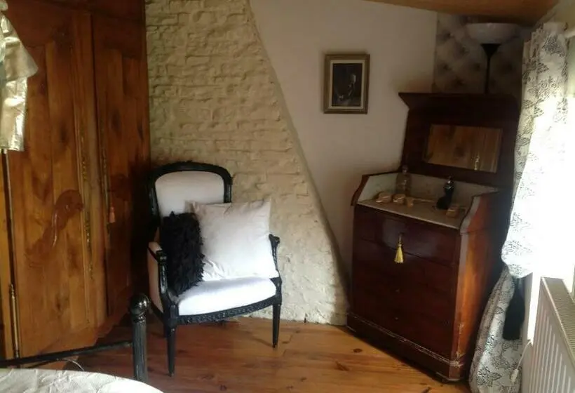 Habitación Estándar, Les Mésanges