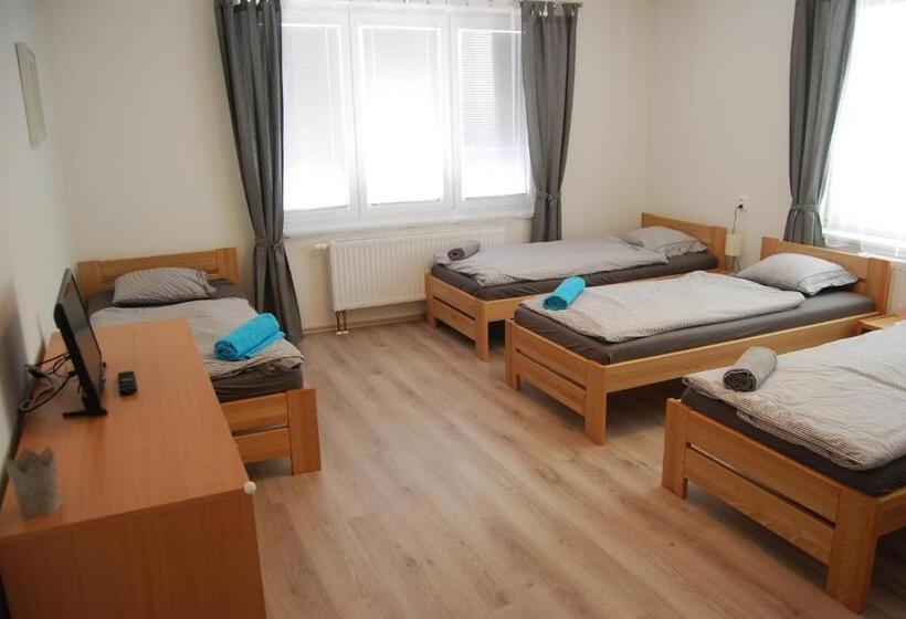 패밀리 룸, Penzion Na Rozcestí