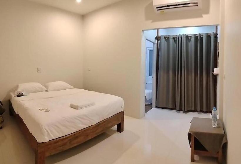 豪华房间, Imm Paknham