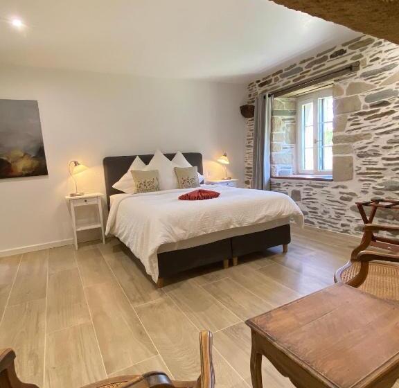 חדר סטנדרט נוף לגינה, Domaine De Kerdavid Chambres D Hôtes à Remungol