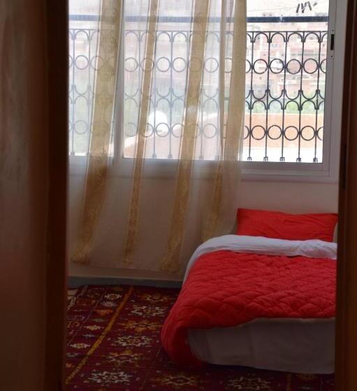 اتاق یک تخته با چشمانداز باغ, Belle Vue Dades