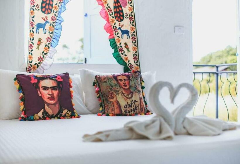 חדר סטנדרט עם מיטת קינג, Frida Friday