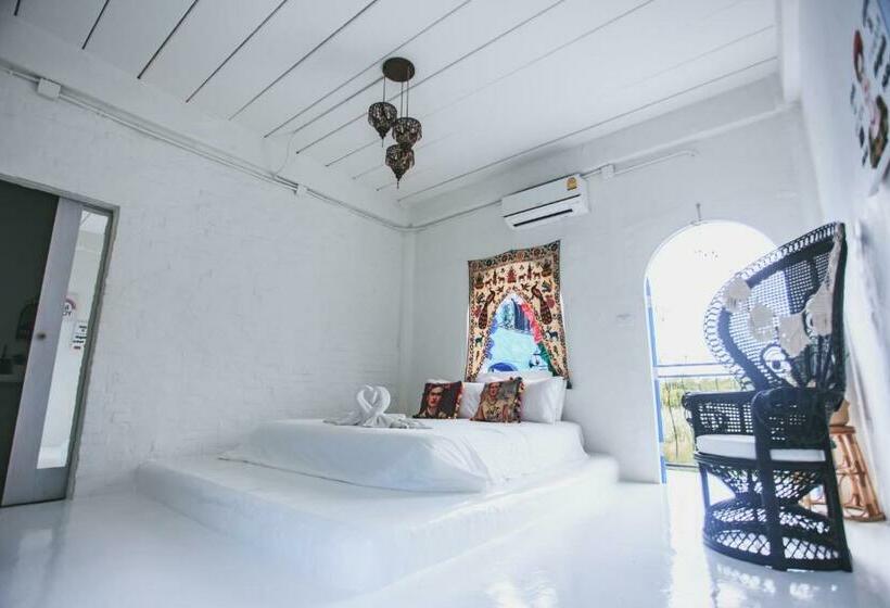 חדר סטנדרט עם מיטת קינג, Frida Friday