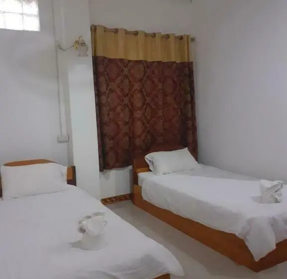 デラックスルーム, Hom Pho Guesthouse