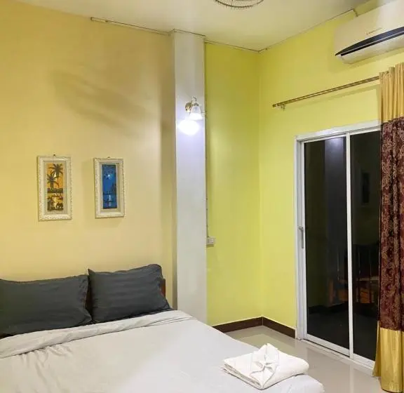 シングルデラックスルーム, Hom Pho Guesthouse