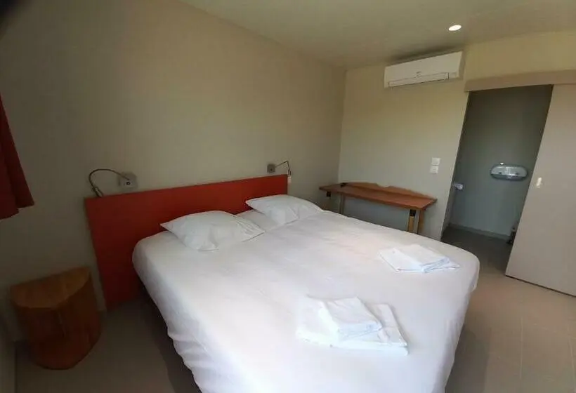Standard-huone, Hôtel La Croix De Mille