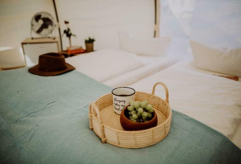 Четырехместный Номер Стандарт, Raus Und Gut Glamping Am Gräbendorfer See