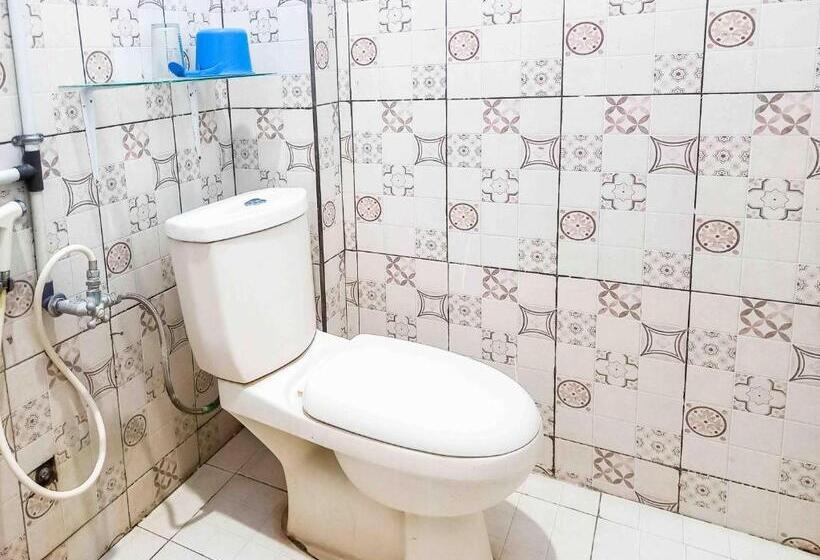 デラックスルーム, Reddoorz @ Lolak Bolaang Mongondow